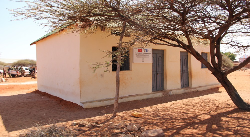 Hz. Ebubekir Kur’an Kursu (Somali-Guriceel)
