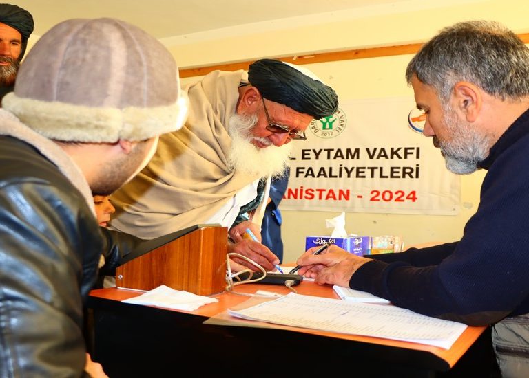 Afganistan Yetim 2024