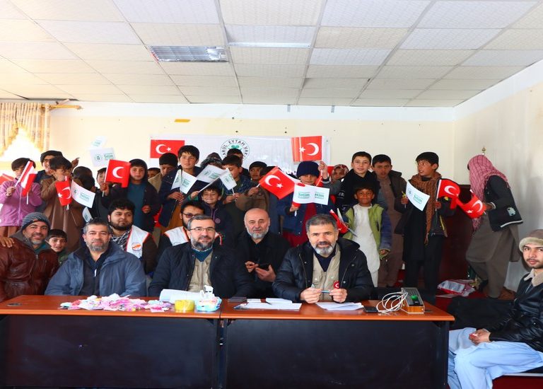 Afganistan Yetim 2024